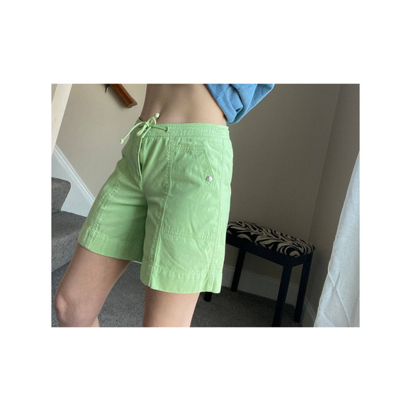 Jones New York lime green lonline drawstring chino shorts, size 4 - Picture 9 of 14